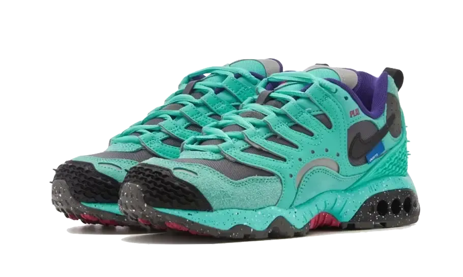 Nike Air Terra Humara Undefeated Light Menta