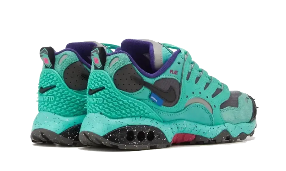 Nike Air Terra Humara Undefeated Light Menta