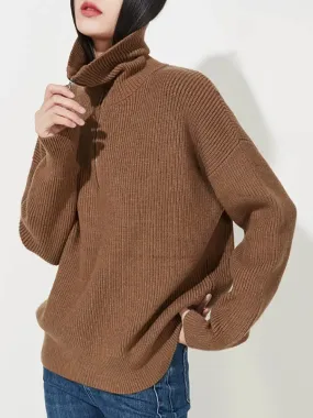 Pull en maille pour femmes avec col roulé à panneaux et fermeture à gl