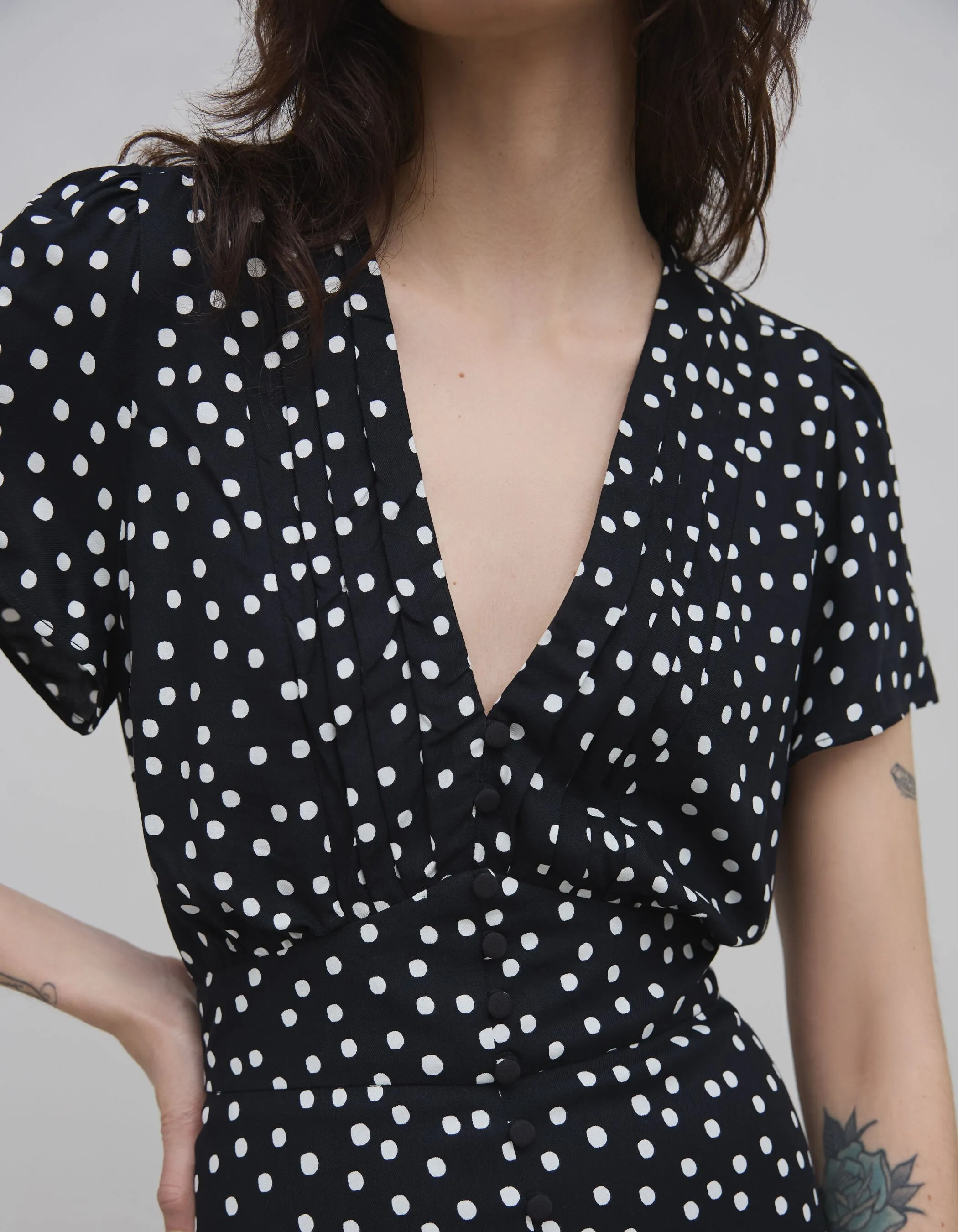 Robe noire LENZING™ ECOVERO™ imprimé pois Femme