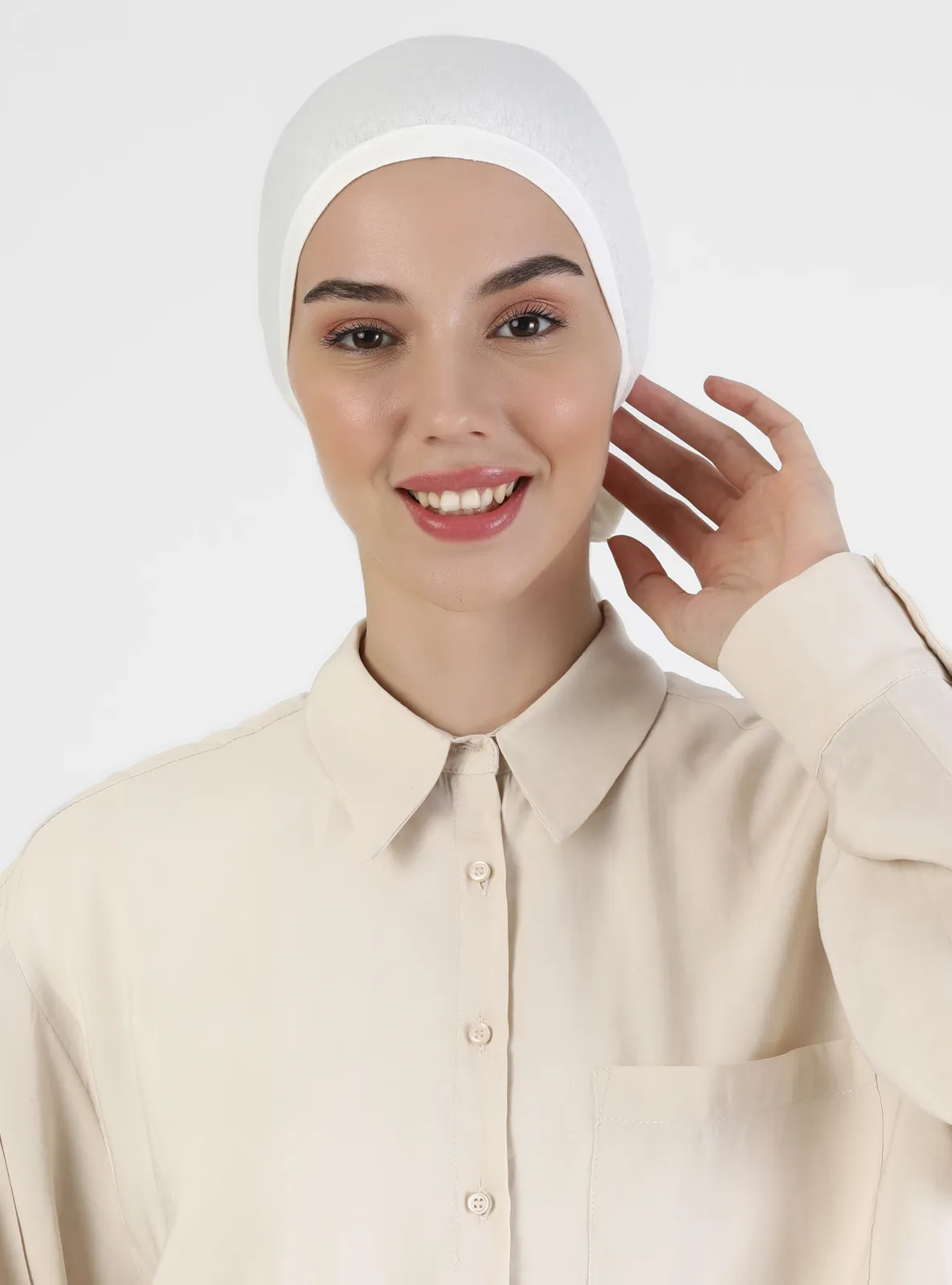 White - Plain - Bonnet